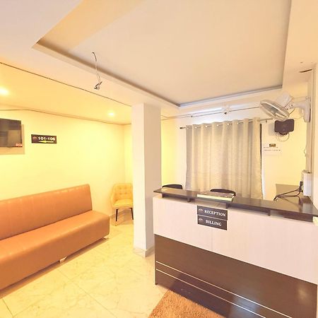 Vaaraahi Hotels Hyderabad Luaran gambar