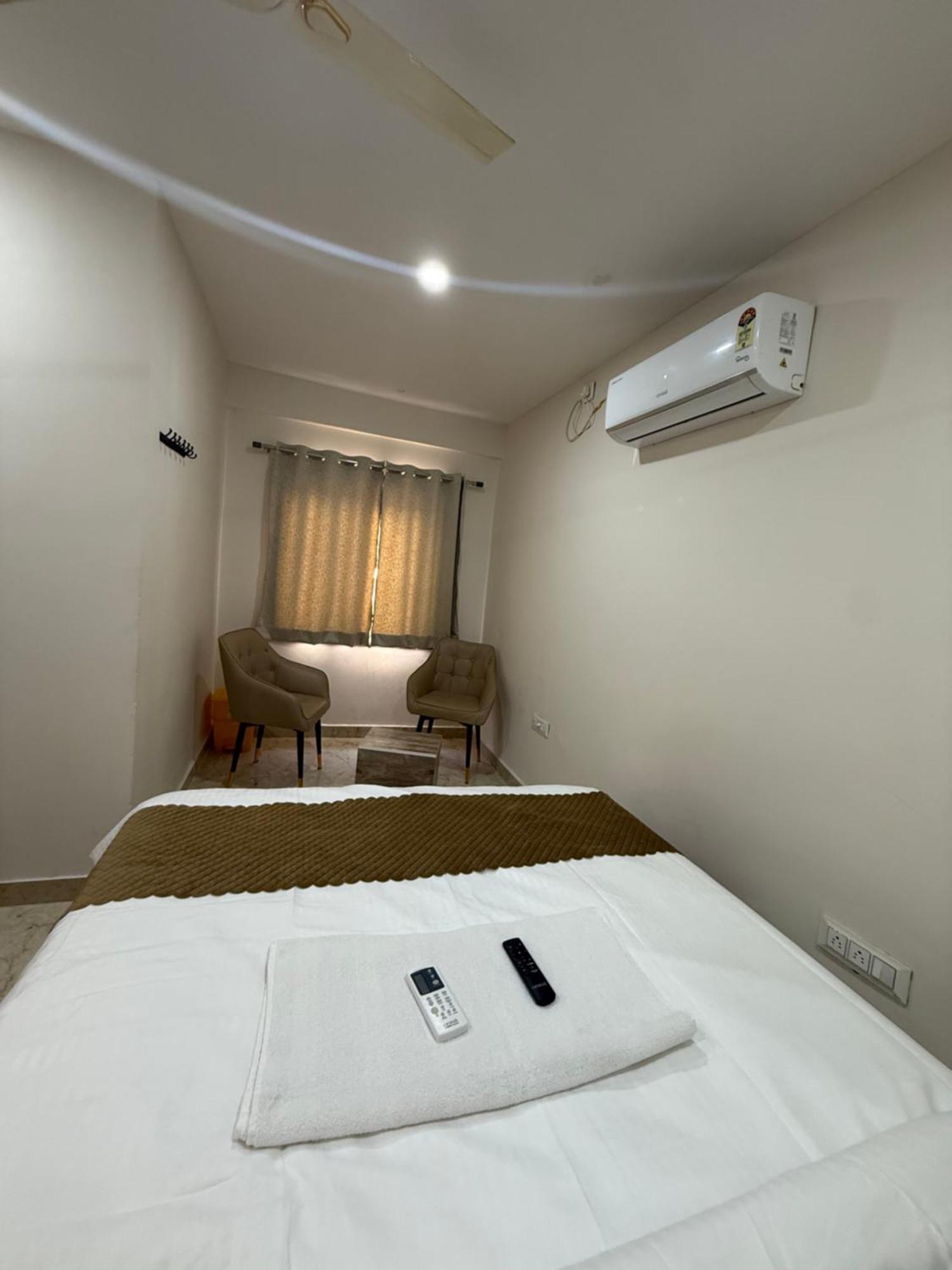 Vaaraahi Hotels Hyderabad Luaran gambar
